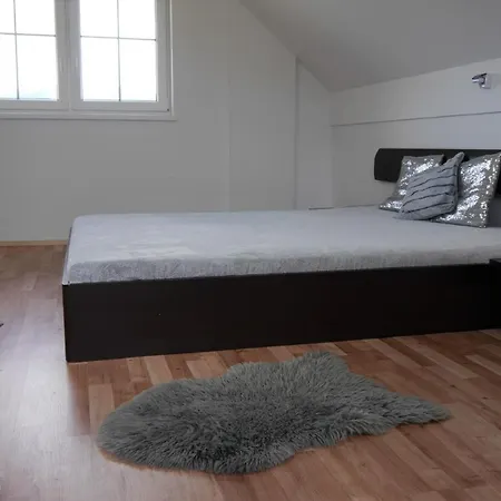 Feriehus Pod Groniem Kasina Wielka