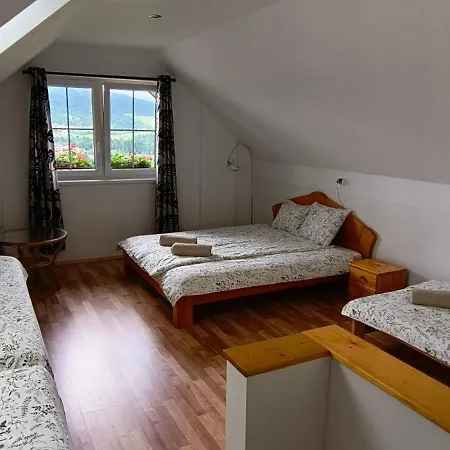 Ferienhaus Pod Groniem Kasina Wielka